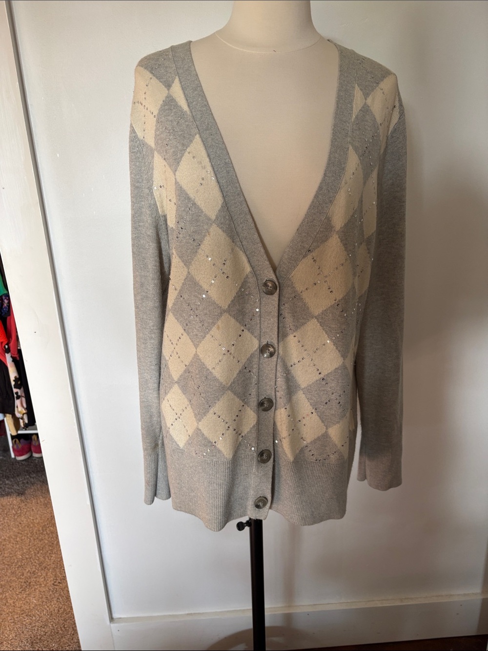 Banana Republic Gray and Cream Argyle Button Front Cardigan